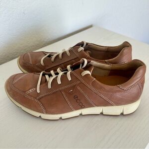 ECCO Chase Tie Sneaker